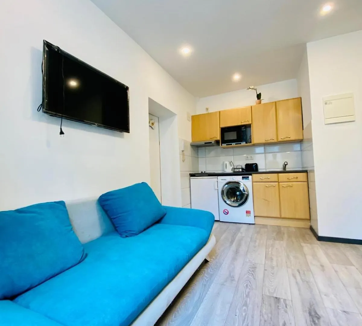 Chic 1Br Apartment Perfect For 3 Guests In Βιέννη